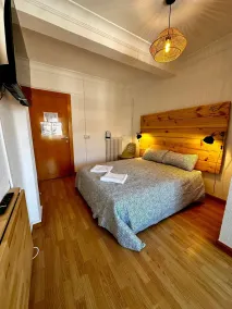 HOSTAL ATUAIREHOME BURGOS  - Rum