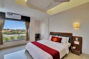 Goverdhan Greens Resort Dwarka l Hotels In Dwarka - Rom