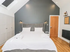 Suncroft - Room