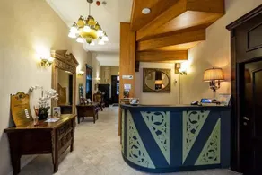 Hotel Regal 1880 - Boutique Hotel in Parcul Central Sinaia - Reception