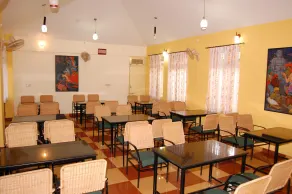 KSTDC Hotel Mayura Velapuri Belur - Restaurante