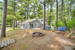 Spacious Home w/ Deck on Lake Chetek! - Innvendig