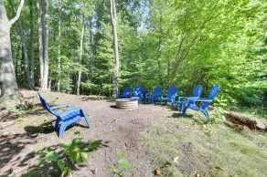 2 Mi to Lake Modern Harbor Springs Home with Grill - Innenbereich