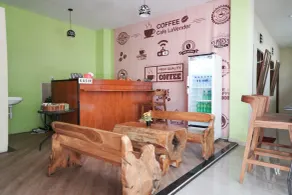RedDoorz Syariah near Exit Tol Malang - Lobby