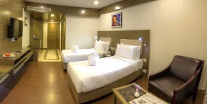 Hotel Benzz Park Vellore - Room