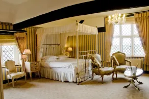 Albright Hussey Manor - Habitación