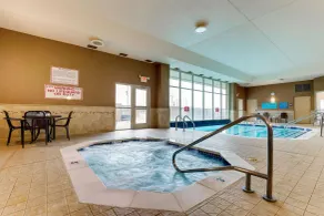 Drury Inn & Suites St. Louis Arnold - Piscine