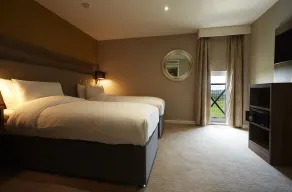 Wychwood Park Hotel and Golf Club - Room