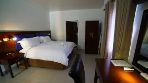 Maun Executive Inn - Room