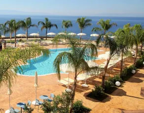 Blue Bay Resort - Pool