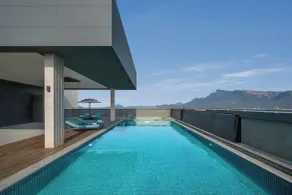 Courtyard By Marriott Tirupati - Piscina