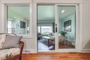 Lakeside Litchfield Home w/ Patio & Gas Grill! - Interiör