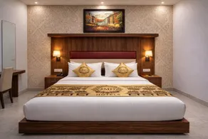 Hotel Urban Luxury by JMD Group - Room