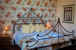 The Grange Court Hotel - Room