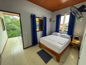 Cabinas Jacana Tortuguero  - Habitación