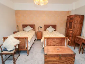 The Grange - Room