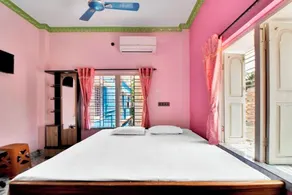 iROOMZ Tilottama Guest House - Chambre