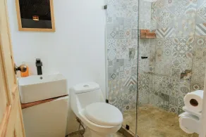 Bonding Coffee Roaster Café & Hotel - Bathroom