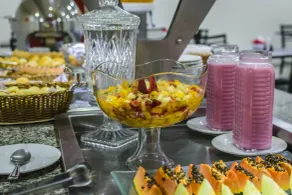 Hotel Nacional Inn Porto Alegre - Próximo ao Complexo Santa Casa e Araújo Viana - Restaurant