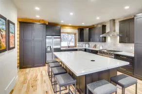 Spacious Mtn Manor, 1 Mi to Brian Head Resort! - Interiør