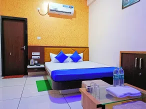 Hotel Shree Rajrajeshwar Palace - Chambre