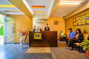 FabHotel Rivlet - Reception
