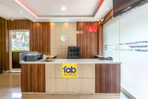 Fabhotel Abrigo Residency - Recepción