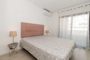 A 800m du bateau pour Praia das Cabanas, avec Piscine, Terrasse, Wifi et climati - Chambre