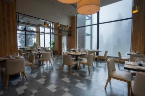 Doubletree By Hilton Nathiagali - Restaurant
