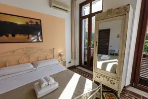 Onlyrooms III - Real City Center - Room