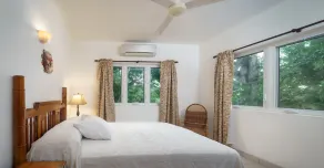 Beach House Condos, Negril - Room