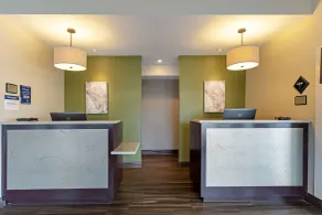 Best Western Plus Inn at the Vines - Resepsjon