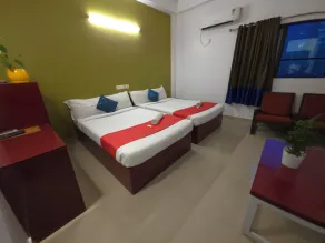 Sulthan Hotel & Restaurant - Room
