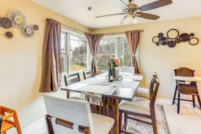 3 Mi to Berkshire Mall: Suburban Stay w/ Yard! - Interior