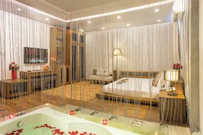 Valentine Hotel - Bathroom