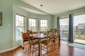 Surf City Vacation Rental - Walk to Beach - Intérieur