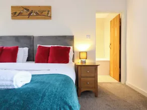 Bwthyn Y Bugail Shepherd's Cottage - Room