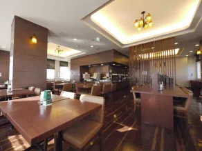 Hotel Route-Inn Higashimuroran Ekimae - Restaurant