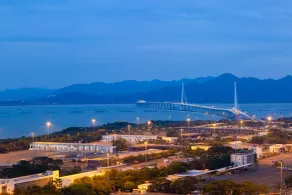 Shenzhen Bay Hisoar Hotel - View from room