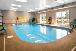 Econo Lodge Shelbyville North - Pool