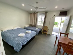 Golden Grain Motel - Habitación