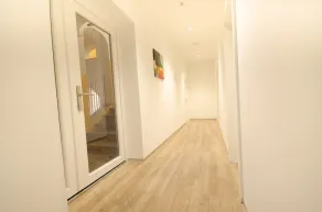 Rooms Ambrožič - Inngangsparti