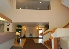 Rodeway Inn Willington North - Vestíbulo