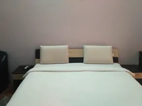 Happy Stay Service Apartment - View from room
