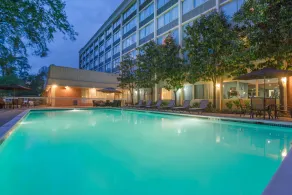 Holiday Inn Charlottesville-Monticello by IHG - Piscine