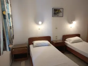 Lemon Grove Hotels And Studios - Chambre
