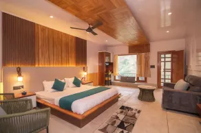 Giri River Retreat - Camera