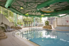 Holiday Inn Maidenhead Windsor by IHG - Piscina