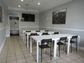 Capri Suites Anaheim - Réception