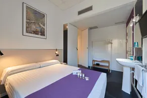 Hostal Mayerling Centro - Room
